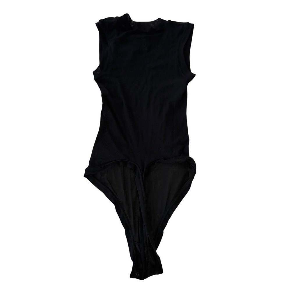 SKIMS Essential Crew Neck Thong Bodysuit XS Onyx Black Sleeveless Seamless - Picture 4 of 4
